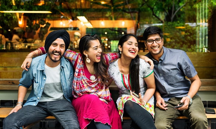 group-students-smiling_